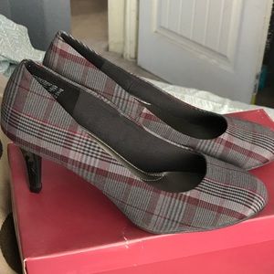 Plaid heels